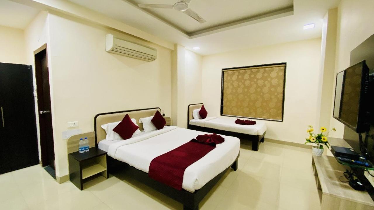 The Richi Rich Hotel And Resort Indore Eksteriør bilde
